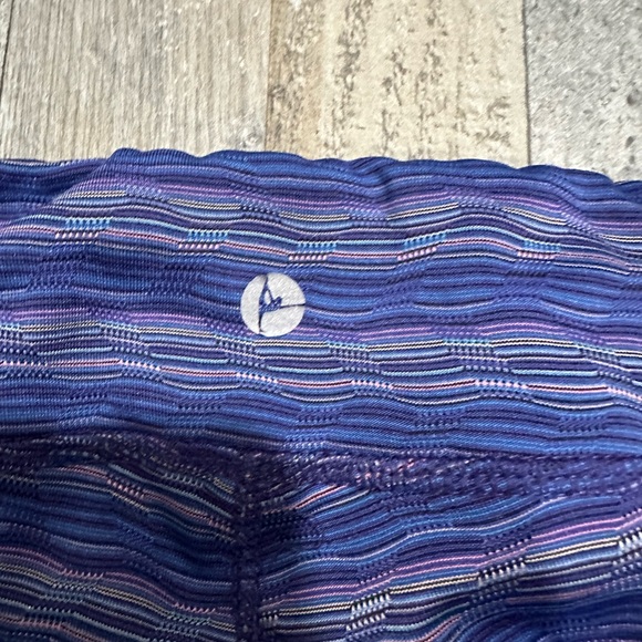 PURPLE/BLUE GIRLS CAPRIS by 90 Degrees by Reflex. Size Large 12 - Picture 4 of 5